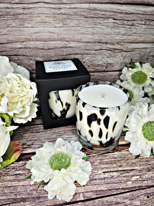 Small Dalmatian Vogue Candle